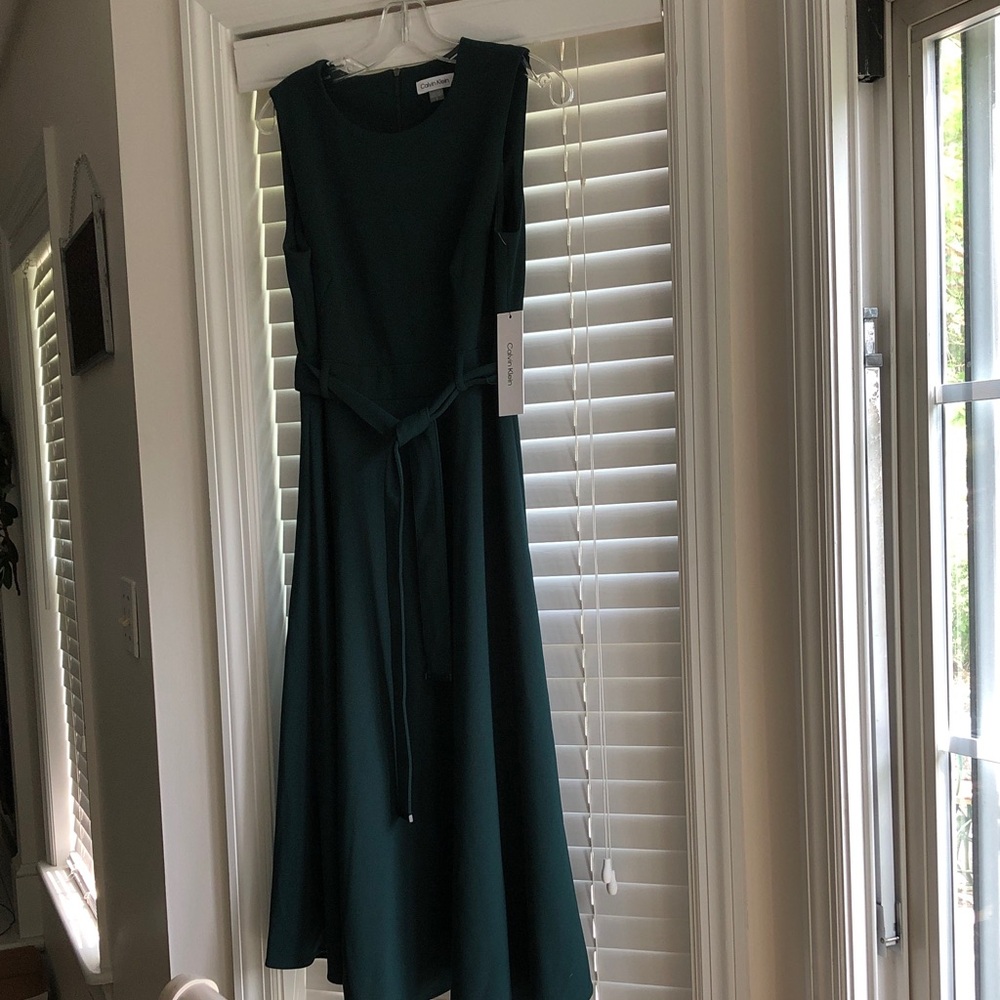 Calvin Klein Forest Green Sleeveless Midi Dress with Waist Tie
